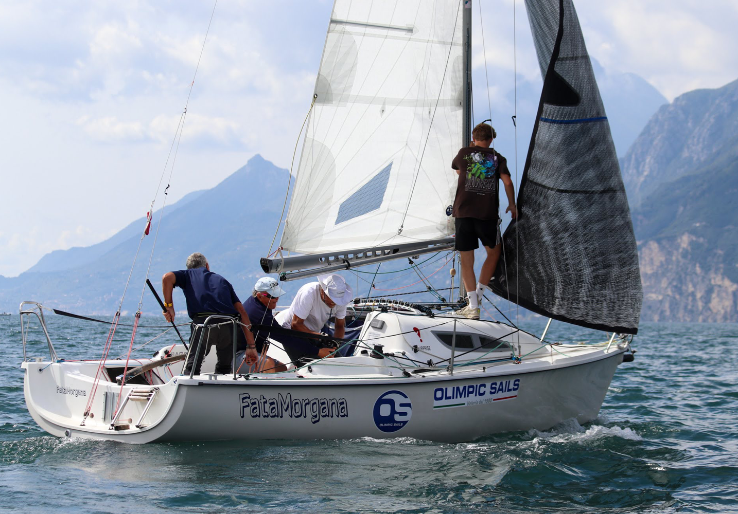 Yachtclub_Bilder_Echt Wettkampf_NEU